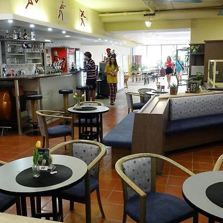 Camping Sportzentrum Zeltweg - A Silent Alternative Екстериор снимка